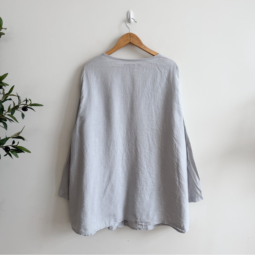 FLAX • Linen Button-Front Top - Picture 5 of 10
